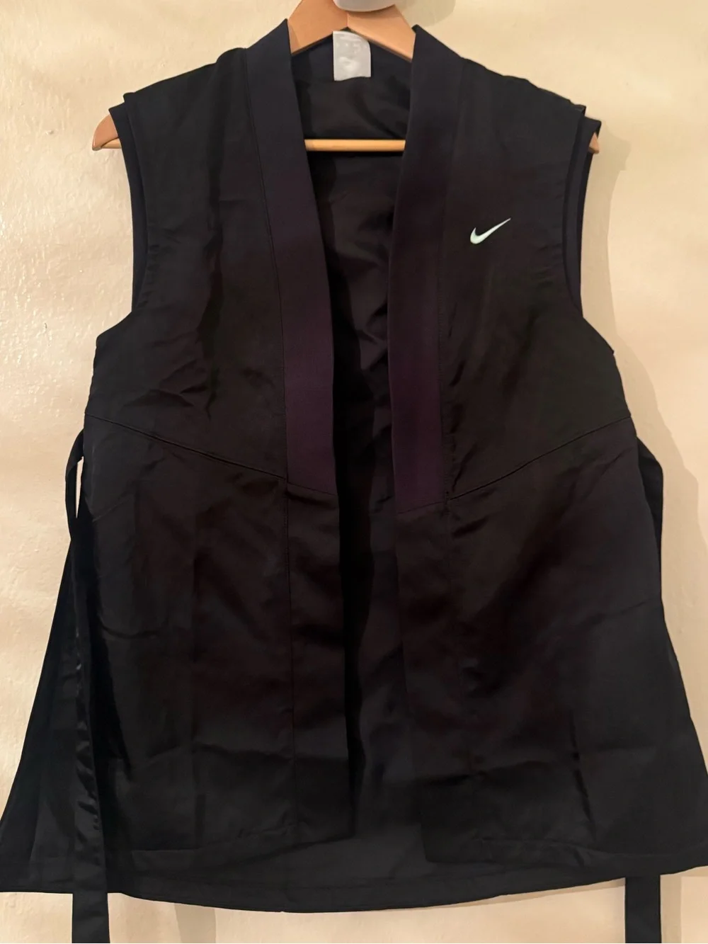 Nike Women’s Black Sleeveless Wrap Vest with Contrast Trim
